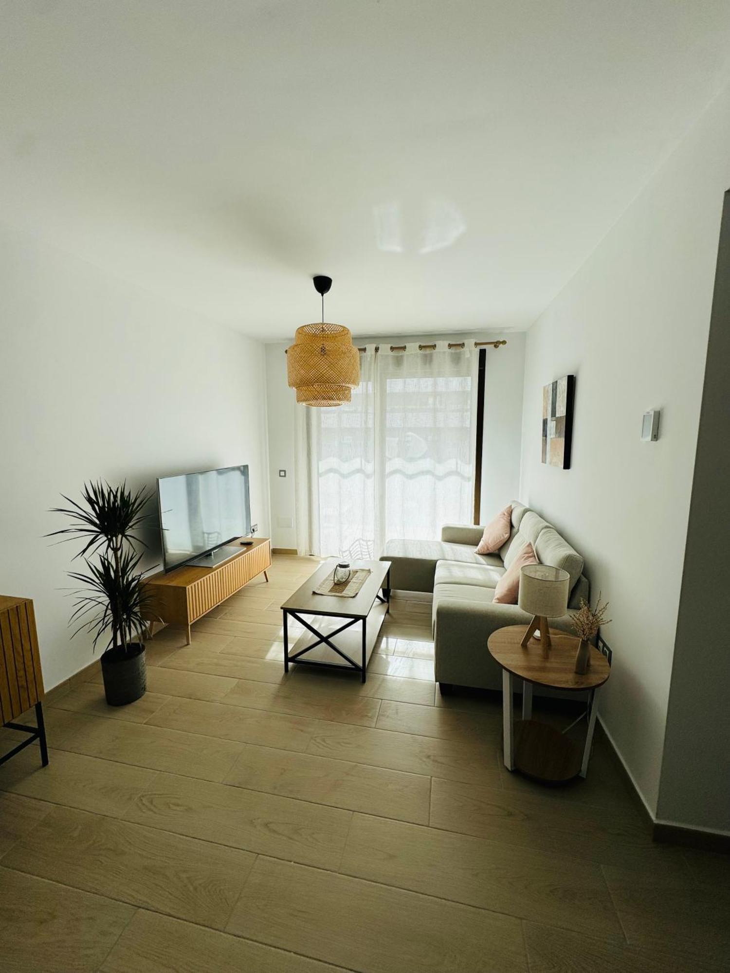 Parking Privado! Sol Y Mar Tu Hogar En La Costa Apartamento Estepona Exterior foto