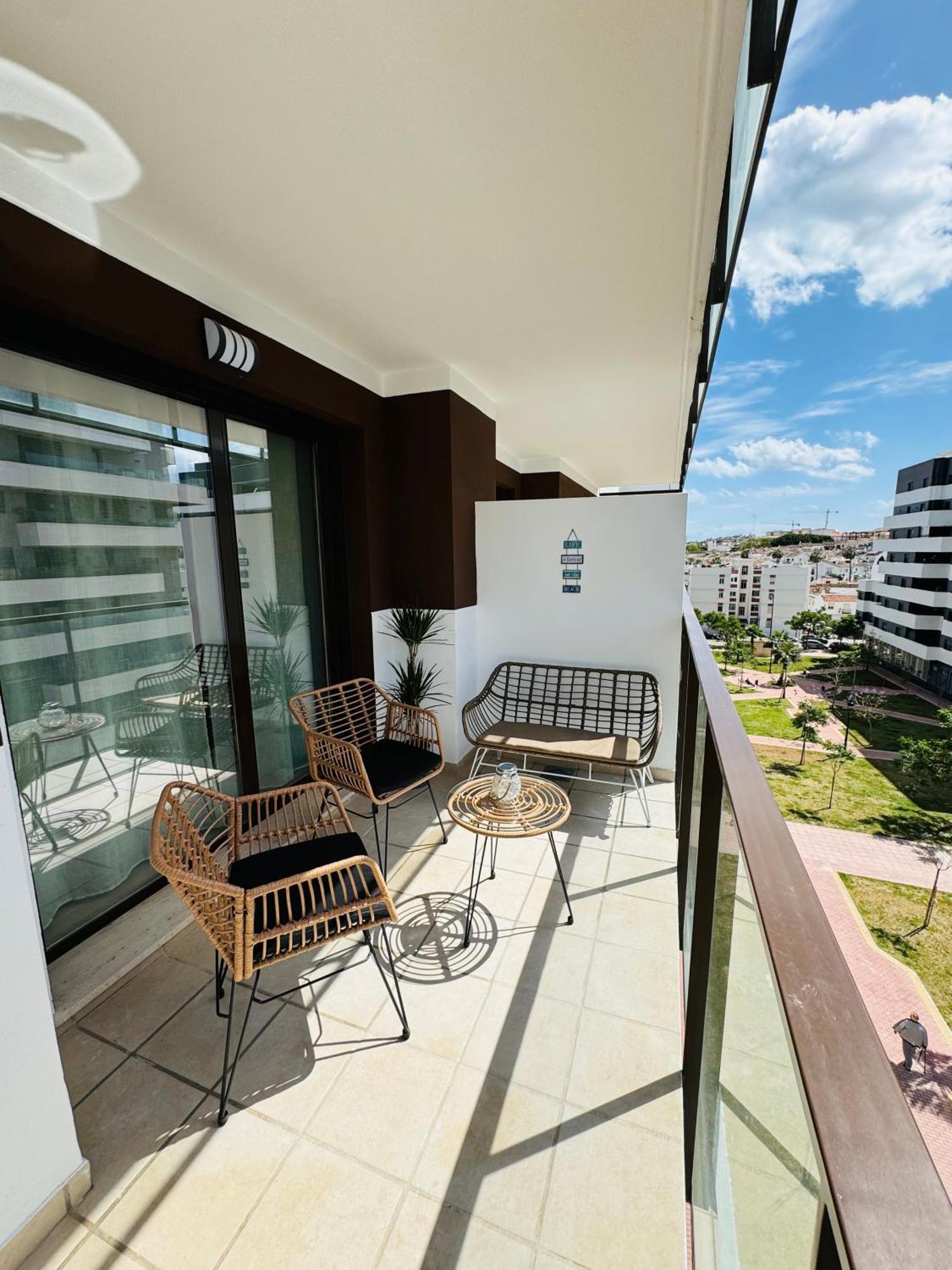 Parking Privado! Sol Y Mar Tu Hogar En La Costa Apartamento Estepona Exterior foto